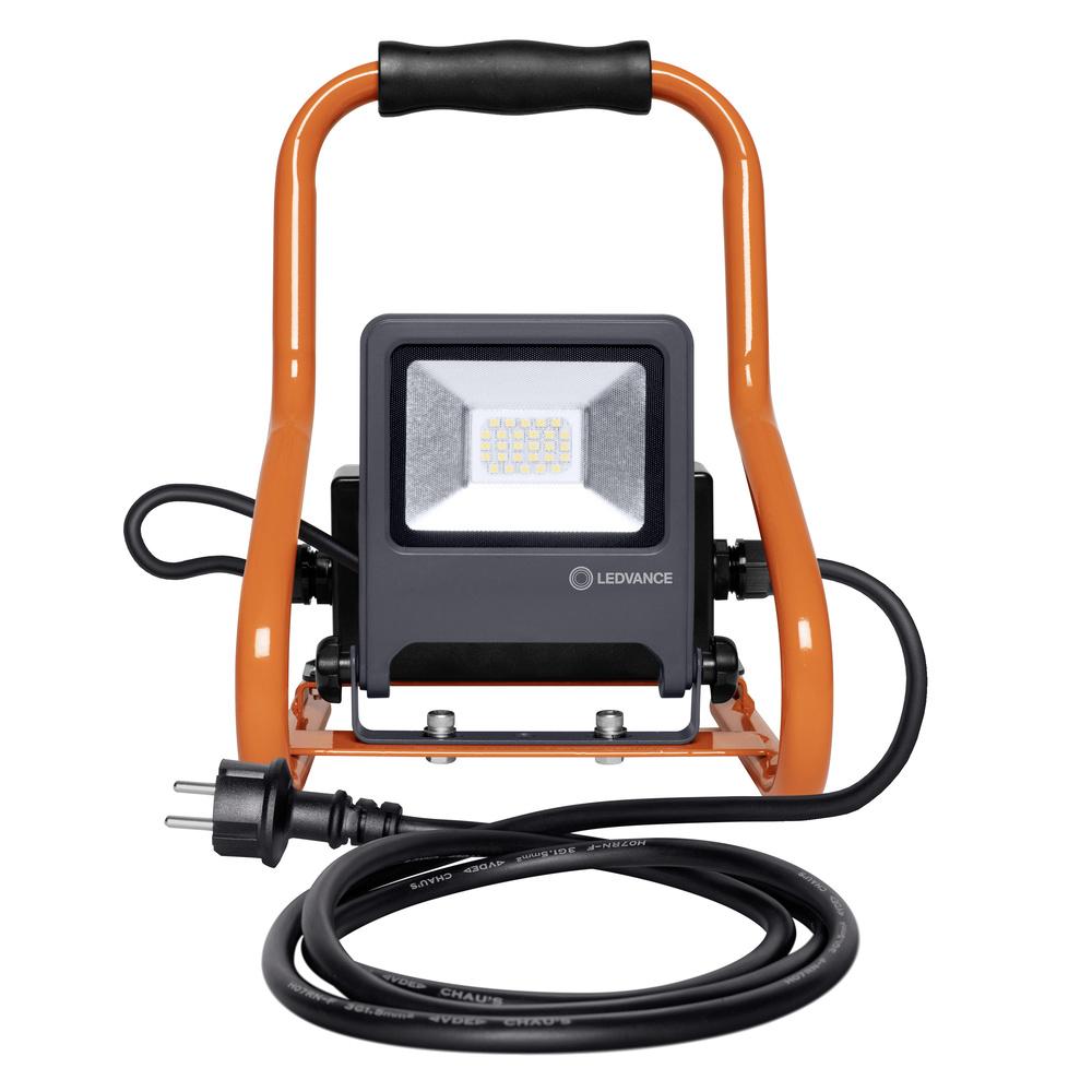 E-shop LED reflektor 20W 1700lm 4000K + 2x 230V zásuvka WORKLIGHTS R-STAND LEDVANCE Prenosný pracovný reflektor