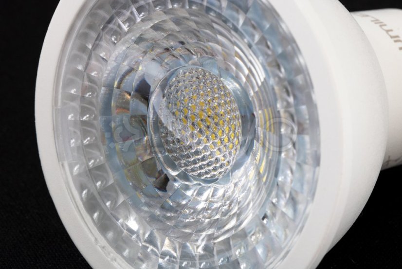 LED žiarovka GU10 6W = 50W 580lm 3000K Warm 36° LUMILED