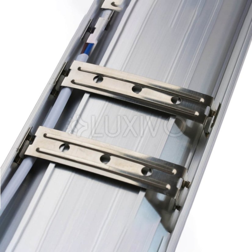 LED lineárne garážové svetlo 18W 6500K studená farba 60cm