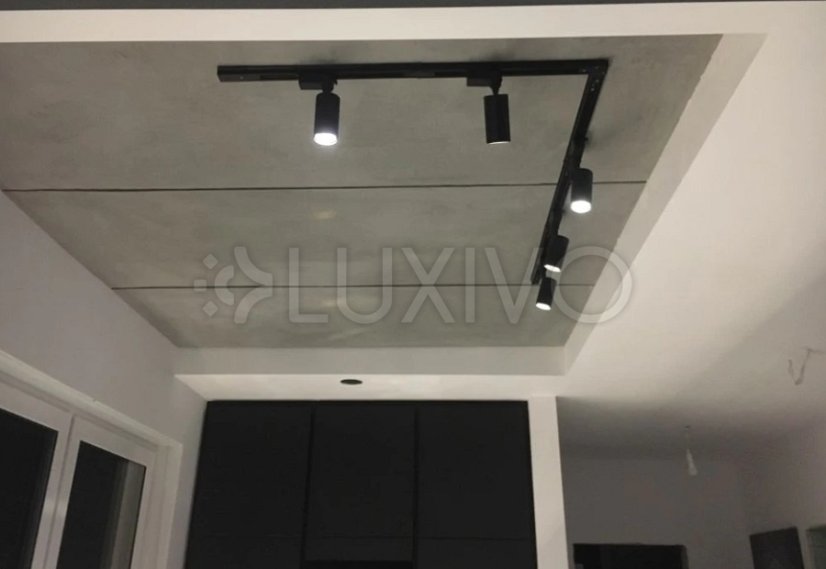 Čierna jednofázová hliníková prípojnica pre reflektory 200 cm