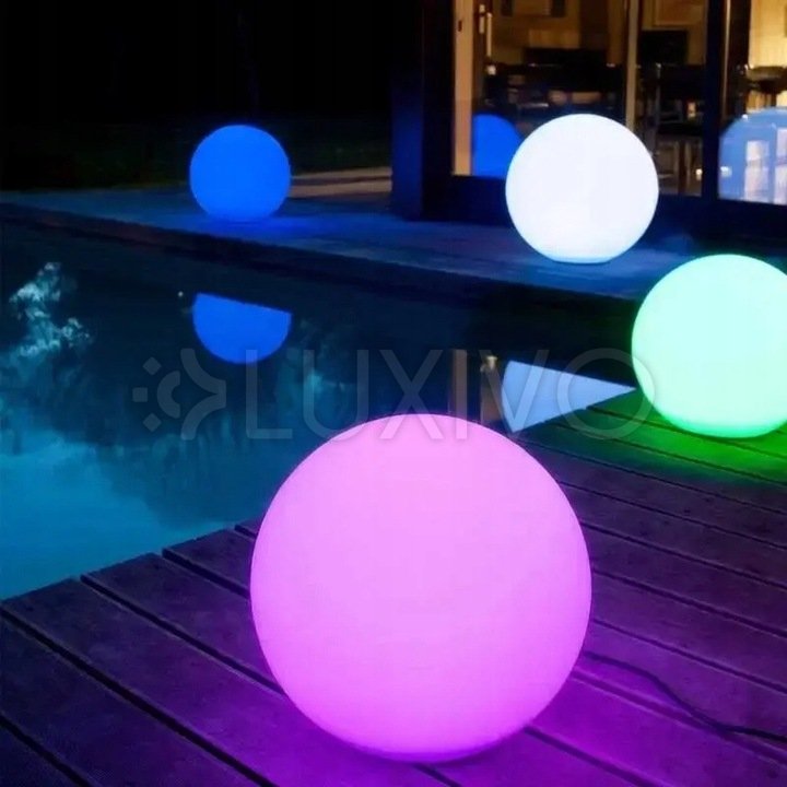 Solárna záhradná lampa LED zapichovacia guľa 2W 6000K studená RGB biela IP44 30cm Masterled