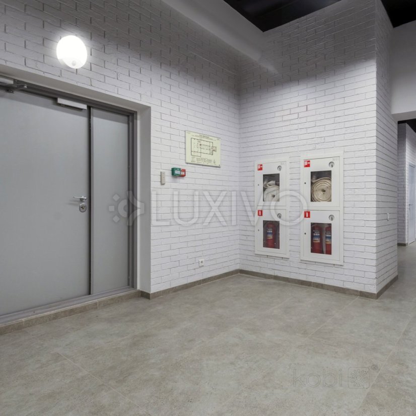 Nástenné svietidlo LED Plafond s pohybovým a súmrakovým senzorom 10W Neutrálna farba 4000K IP44 ORBIS Kobi