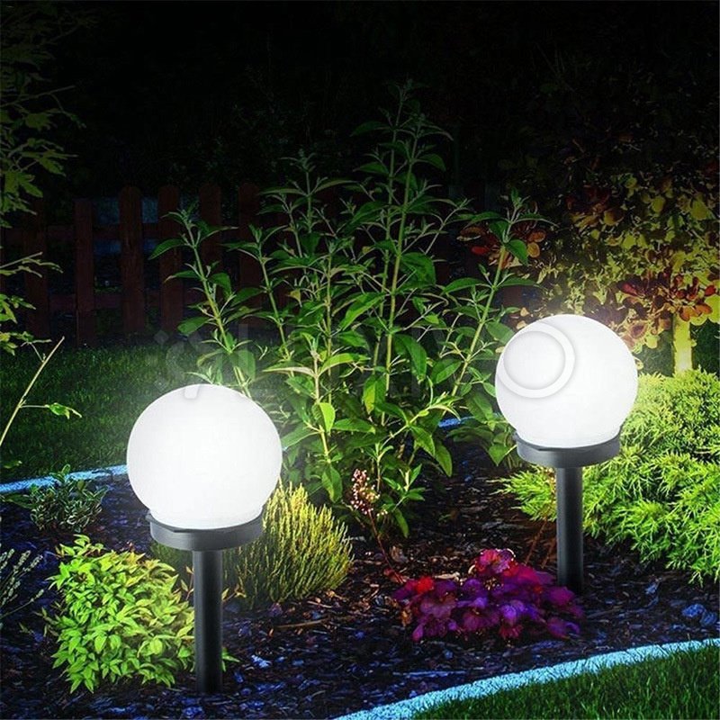 LED záhradná lampa na solárny pohon WHITE BALL 10cm GOLDLUX (Polux)