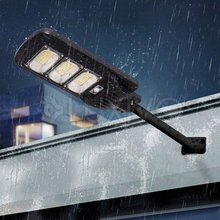 LED solárna pouličná lampa čierna 150W 6000K studená IP65 senzor pohybu a súmraku + diaľkové ovládanie