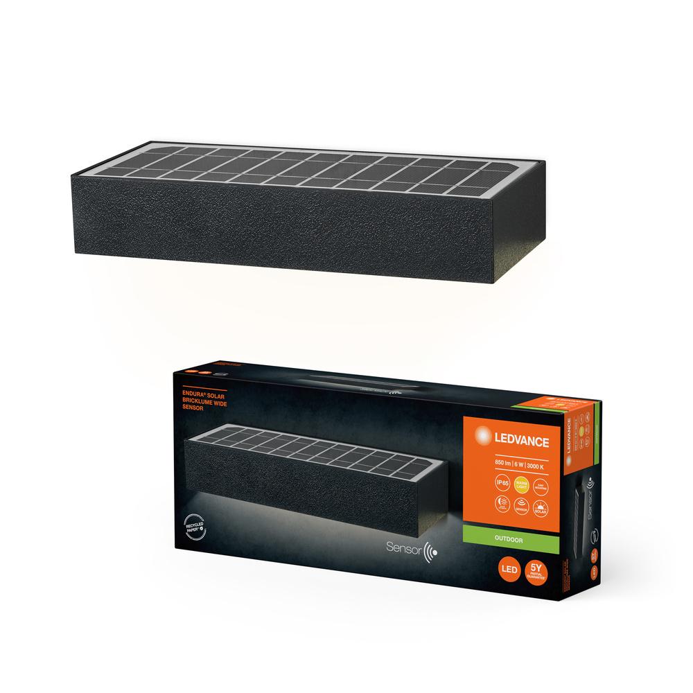 Vonkajšia záhradná nástenná lampa LED 6W 850lm 3000K IP65 Grey so senzorom pohybu a súmraku Endura Ledvance
